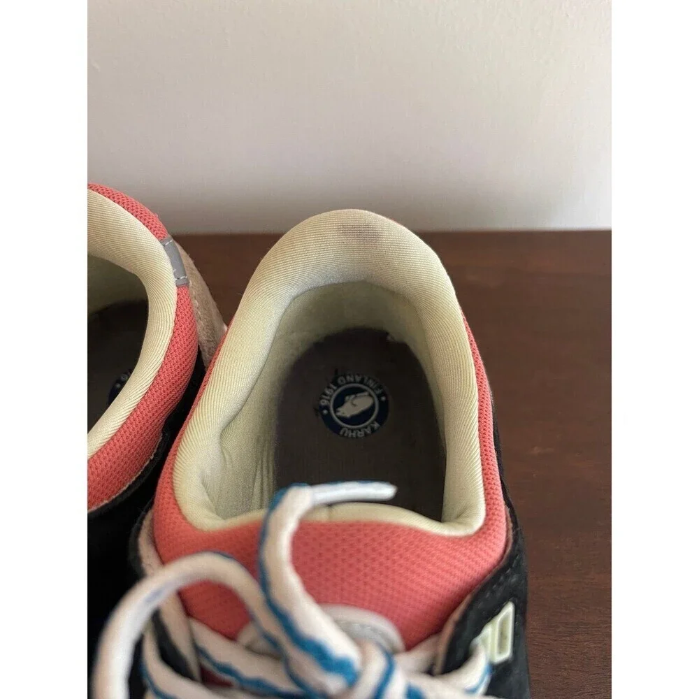 Karhu Sneakers Size 6.5 Grey/ Laurel Oak - Picture 7 of 8